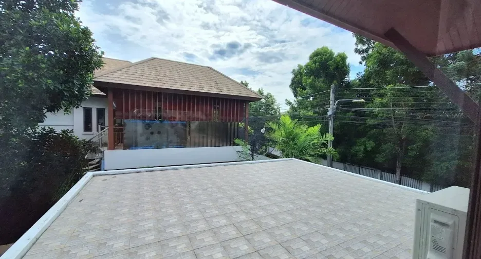 For rent 5 bedrooms house in Hua Hin, Prachuap Khiri Khan