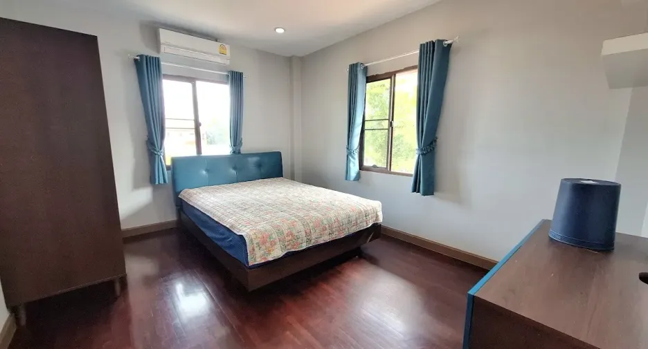 For rent 5 bedrooms house in Hua Hin, Prachuap Khiri Khan