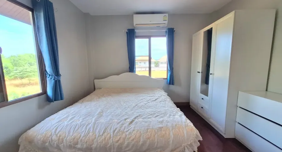 For rent 5 bedrooms house in Hua Hin, Prachuap Khiri Khan