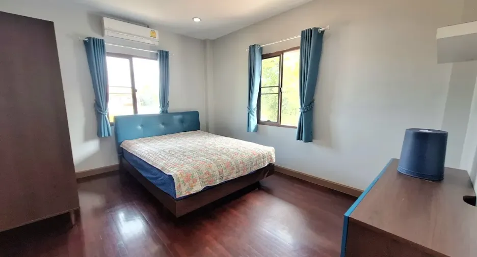For rent 5 bedrooms house in Hua Hin, Prachuap Khiri Khan
