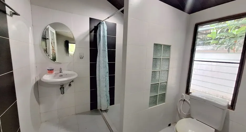For rent 5 bedrooms house in Hua Hin, Prachuap Khiri Khan