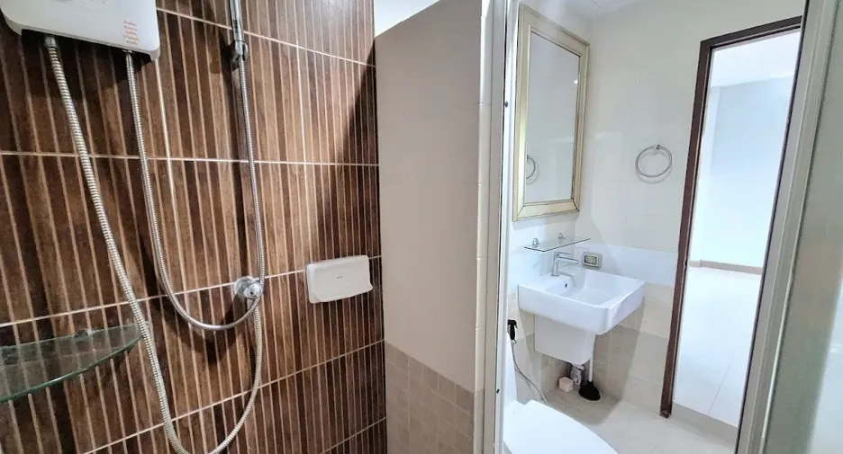 For rent 5 bedrooms house in Hua Hin, Prachuap Khiri Khan