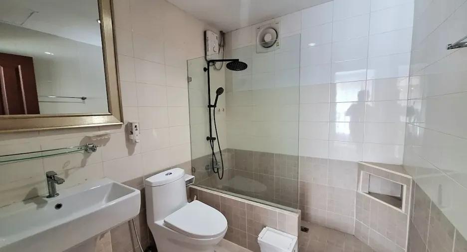 For rent 5 bedrooms house in Hua Hin, Prachuap Khiri Khan