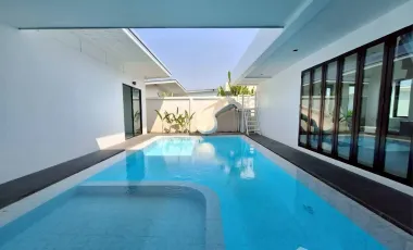 出租 4 卧室 别墅 在 华欣, 班武里府