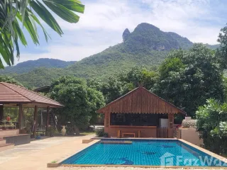 For sale 5 bedrooms house in Sam Roi Yot, Prachuap Khiri Khan