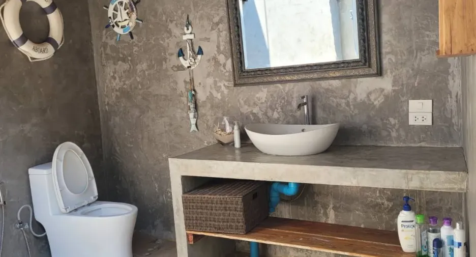For sale 5 ベッドルーム house in Sam Roi Yot, Prachuap Khiri Khan