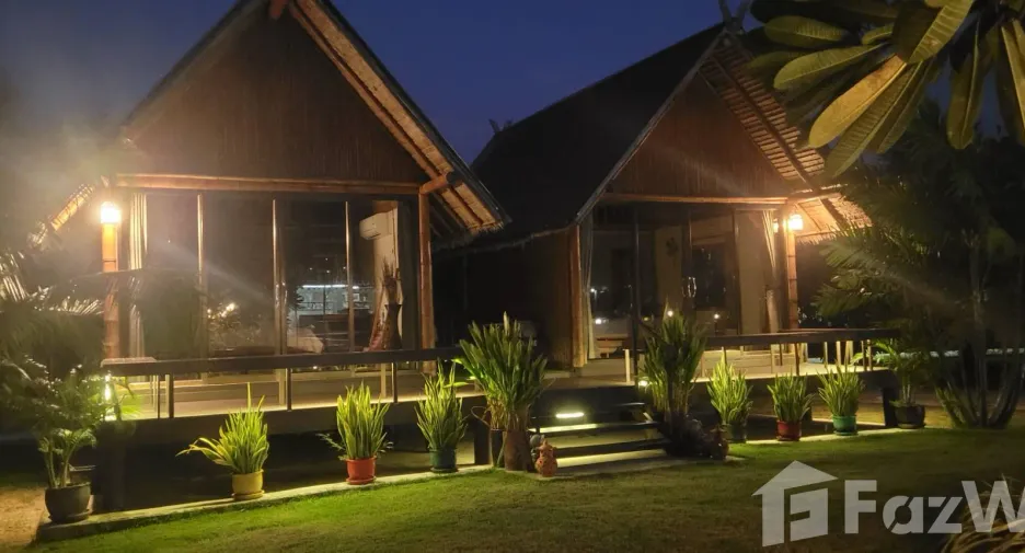 For sale 5 ベッドルーム house in Sam Roi Yot, Prachuap Khiri Khan