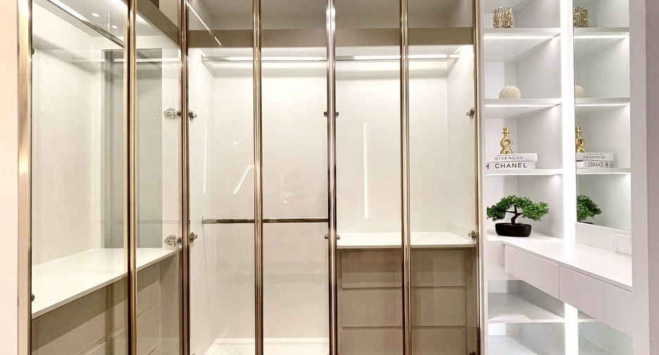 For rent 2 bedrooms condo in Mueang Chiang Mai, Chiang Mai