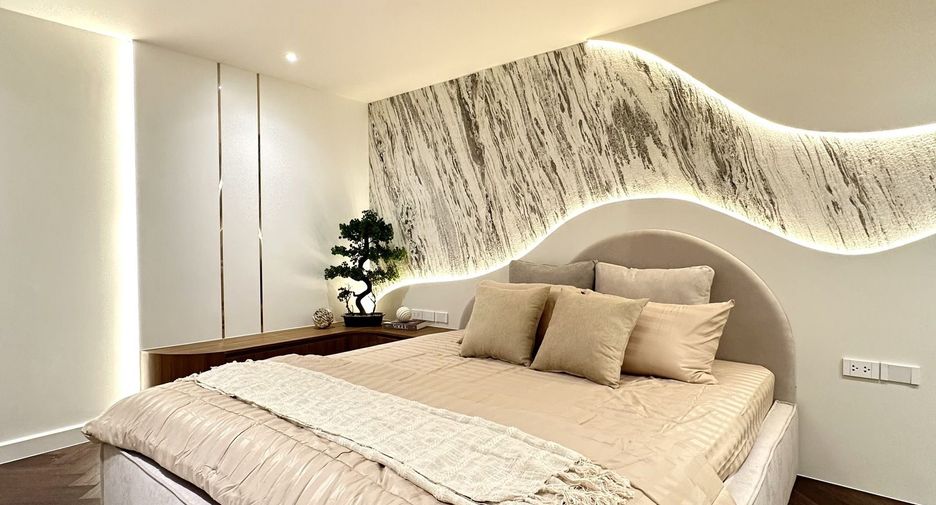 For rent 2 bedrooms condo in Mueang Chiang Mai, Chiang Mai