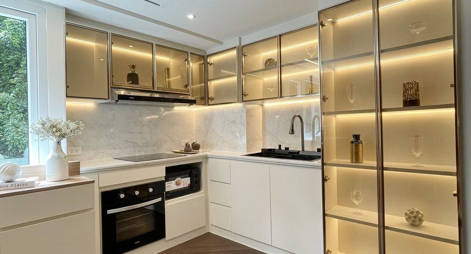 For rent 2 bedrooms condo in Mueang Chiang Mai, Chiang Mai