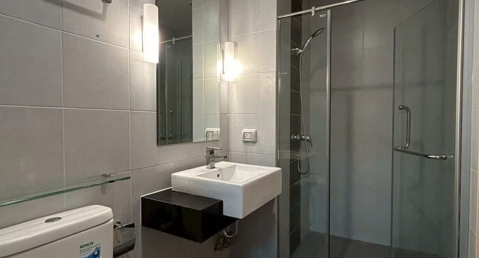 For sale 2 bedrooms condo in Mueang Chiang Mai, Chiang Mai