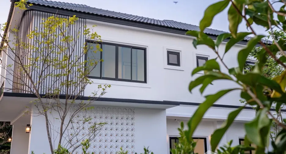 Villa zum Kauf mit 4 Zimmer in San Kamphaeng, Chiang Mai