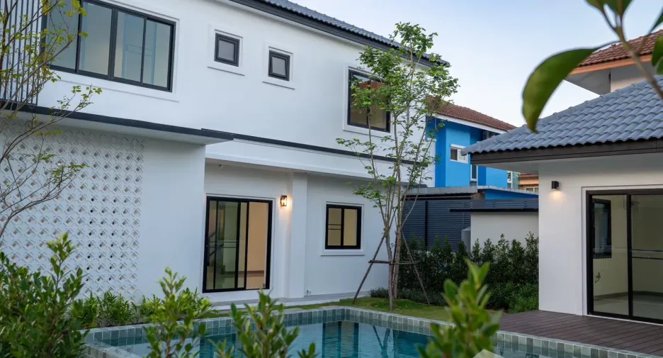 Villa zum Kauf mit 4 Zimmer in San Kamphaeng, Chiang Mai