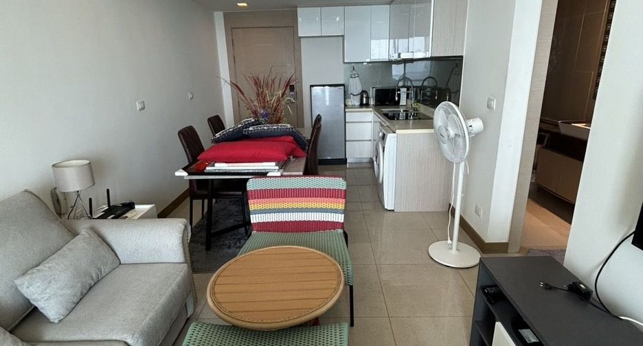 出售 和 出租 1 卧室 公寓 在 Bang Lamung, Chon Buri