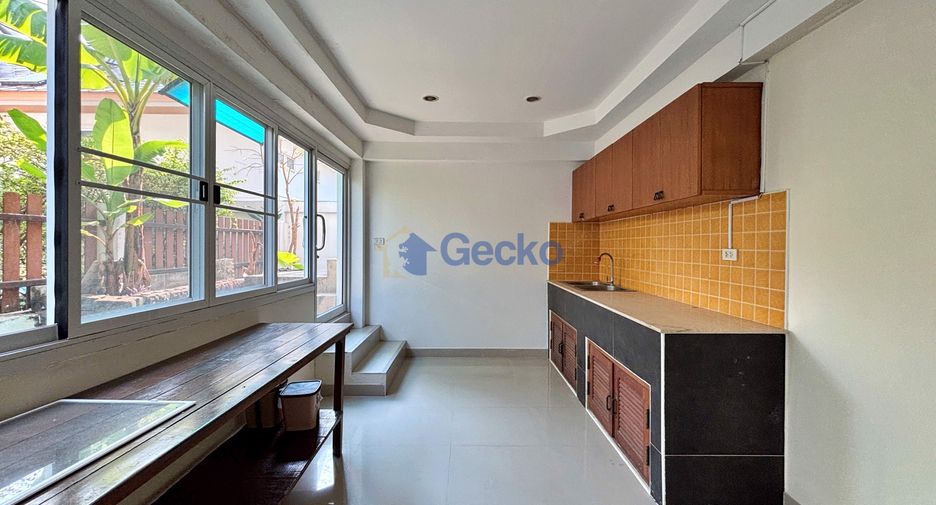 For rent そして for sale 6 ベッドルーム house in Bang Lamung, Chonburi