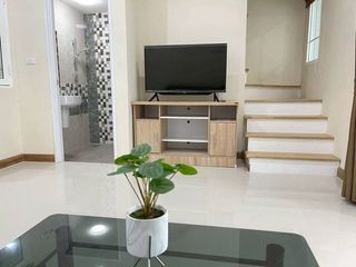 For sale 4 ベッドルーム townhouse in Bang Lamung, Chonburi