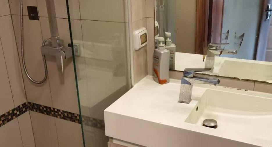 Wohnung zum Kauf mit 1 Zimmer in Bang Lamung, Chonburi