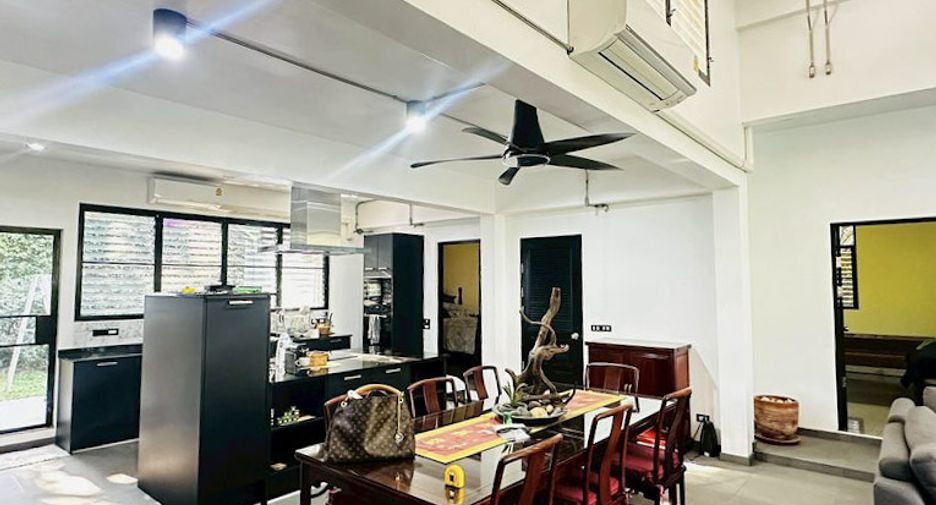 Casa en venta de 4 habitaciones en Sattahip, Chonburi