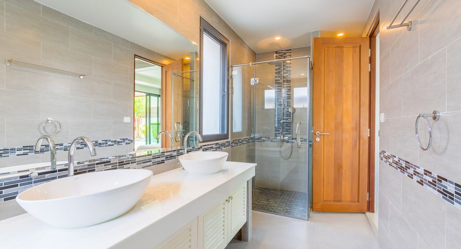 For sale and for rent 3 bedrooms villa in Thalang, Phuket
