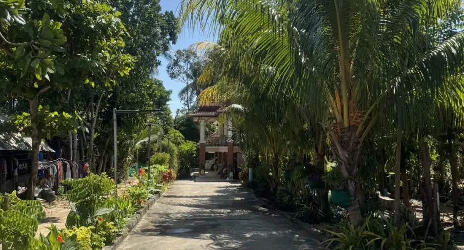 For rent 4 bedrooms house in Thalang, Phuket