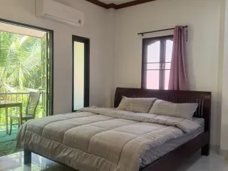 Haus zur Miete mit 4 Zimmer in Thalang, Phuket