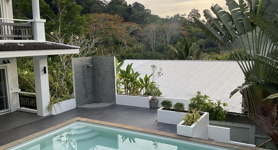 For rent 3 bedrooms villa in Kathu, Phuket