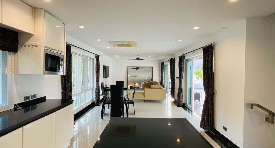 For rent 3 bedrooms villa in Kathu, Phuket