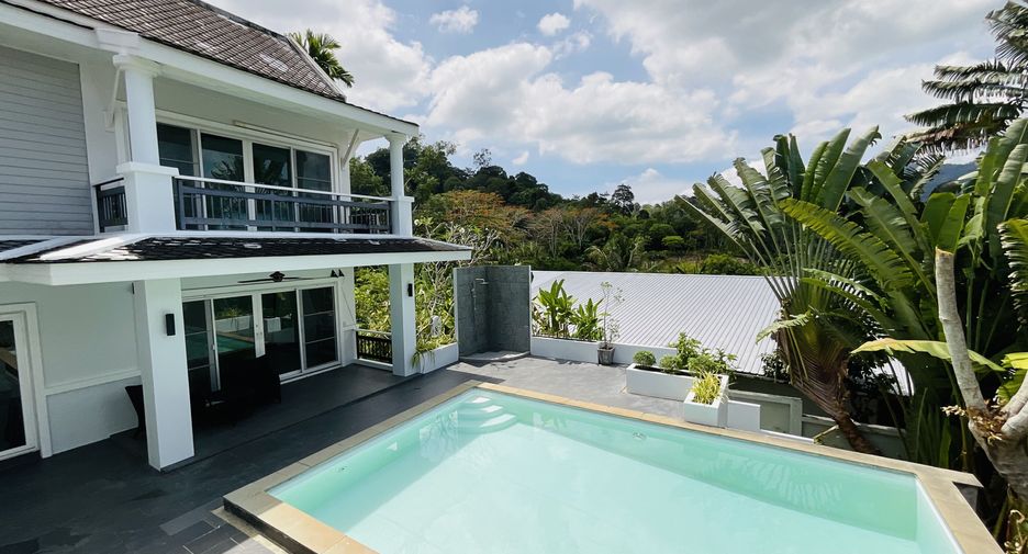 For rent 3 bedrooms villa in Kathu, Phuket