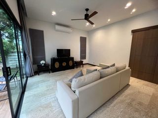 For rent 2 bedrooms villa in Mueang Phuket, Phuket