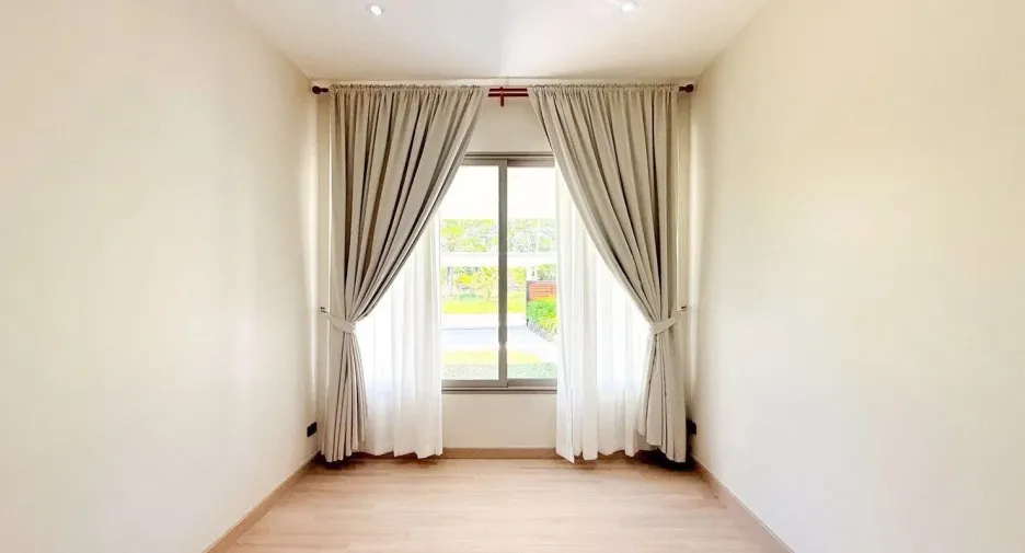 Villa zum Kauf und zur Miete mit 3 Zimmer in Thalang, Phuket
