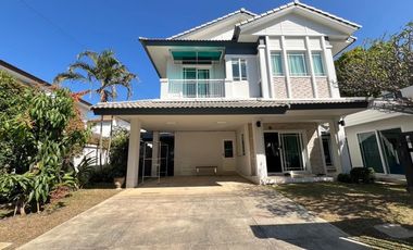 For rent 4 bedrooms house in Mueang Chiang Mai, Chiang Mai