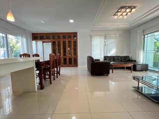 Haus zur Miete mit 4 Zimmer in Mueang Chiang Mai, Chiang Mai