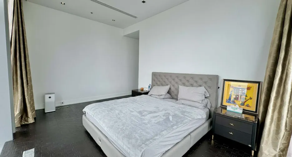 Condo en venta de 3 habitaciones en Sathon, Bangkok
