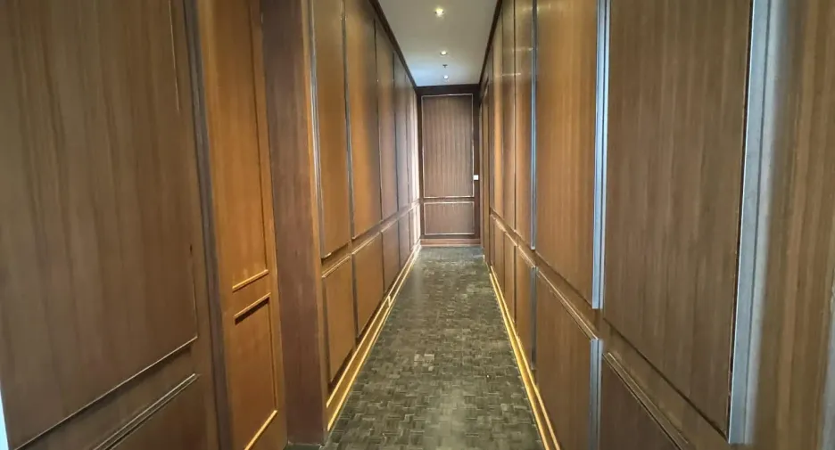 Condo en venta de 3 habitaciones en Sathon, Bangkok