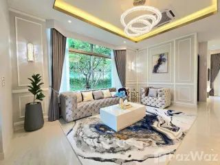 出租 4 卧室 独立屋 在 Lat Krabang, 曼谷