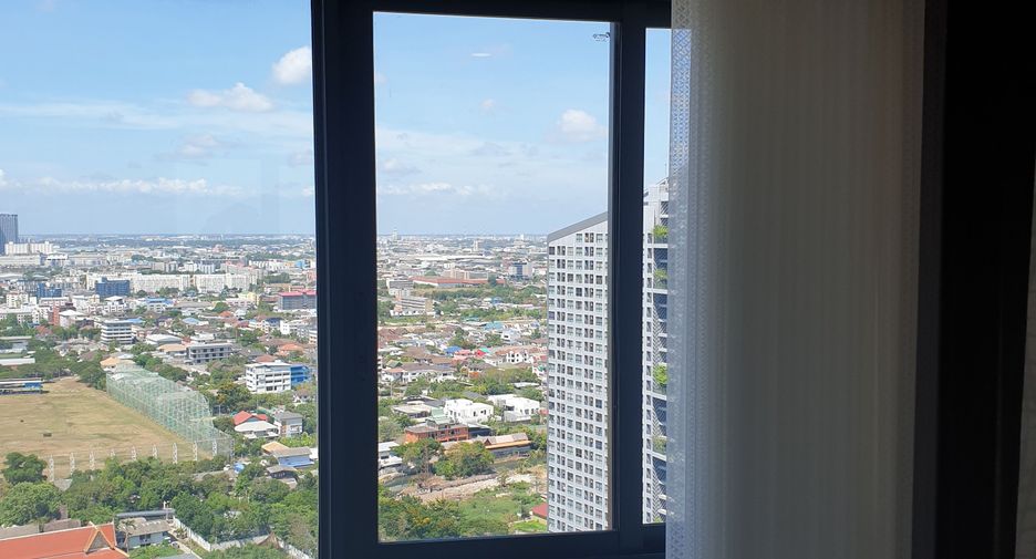 Condo en alquiler de 2 habitaciones en Bang Na, Bangkok