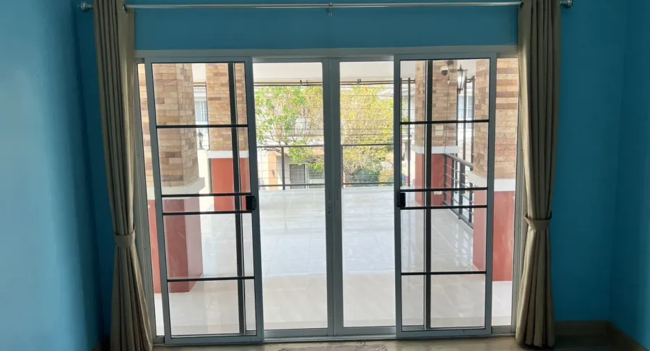 Casa en venta de 3 habitaciones en San Kamphaeng, Chiang Mai