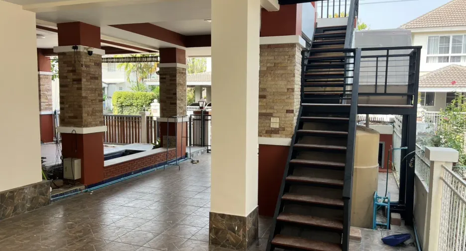Casa en venta de 3 habitaciones en San Kamphaeng, Chiang Mai