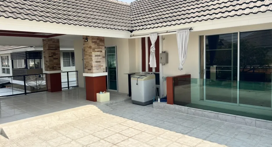 Casa en venta de 3 habitaciones en San Kamphaeng, Chiang Mai