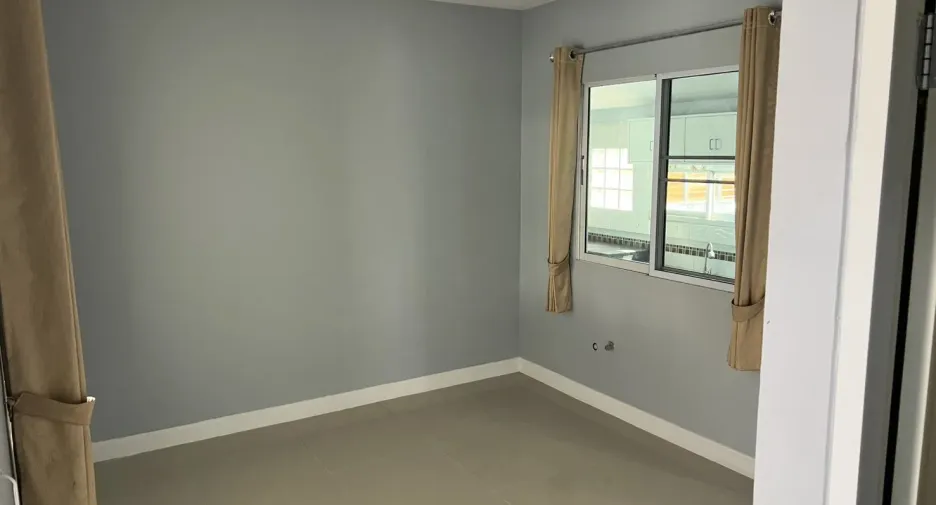 Casa en venta de 3 habitaciones en San Kamphaeng, Chiang Mai