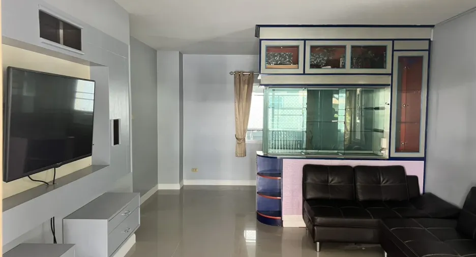 Casa en venta de 3 habitaciones en San Kamphaeng, Chiang Mai