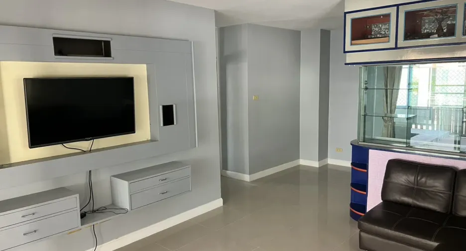 Casa en venta de 3 habitaciones en San Kamphaeng, Chiang Mai