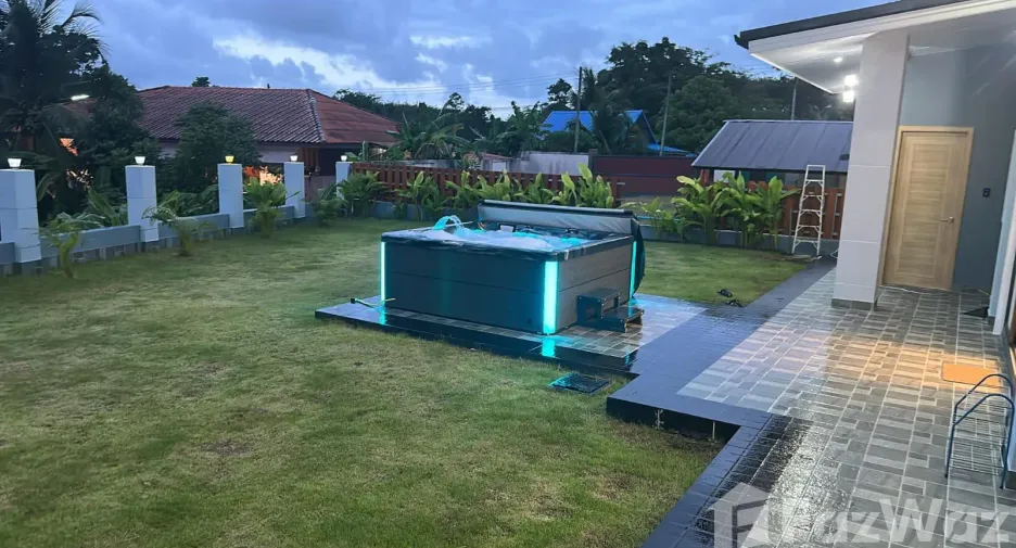 Villa en venta y en alquiler de 3 habitaciones en Thalang, Phuket