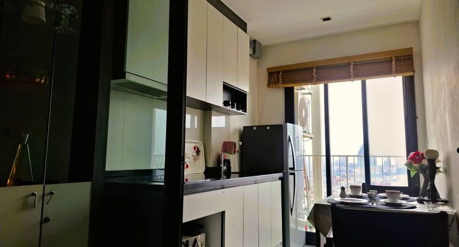 Condo en alquiler de 1 habitaciones en Bang Lamung, Chonburi