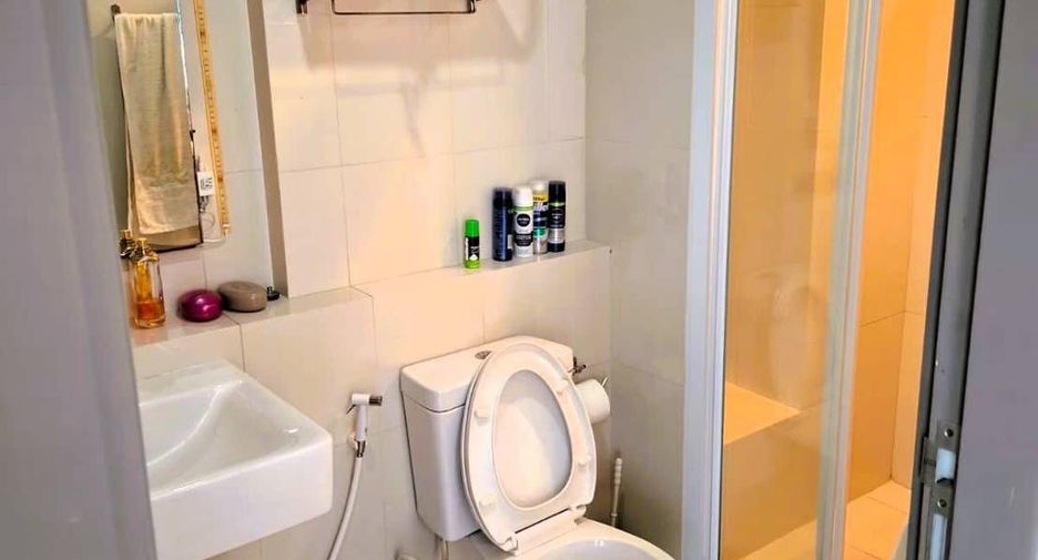 Condo en alquiler de 1 habitaciones en Bang Lamung, Chonburi