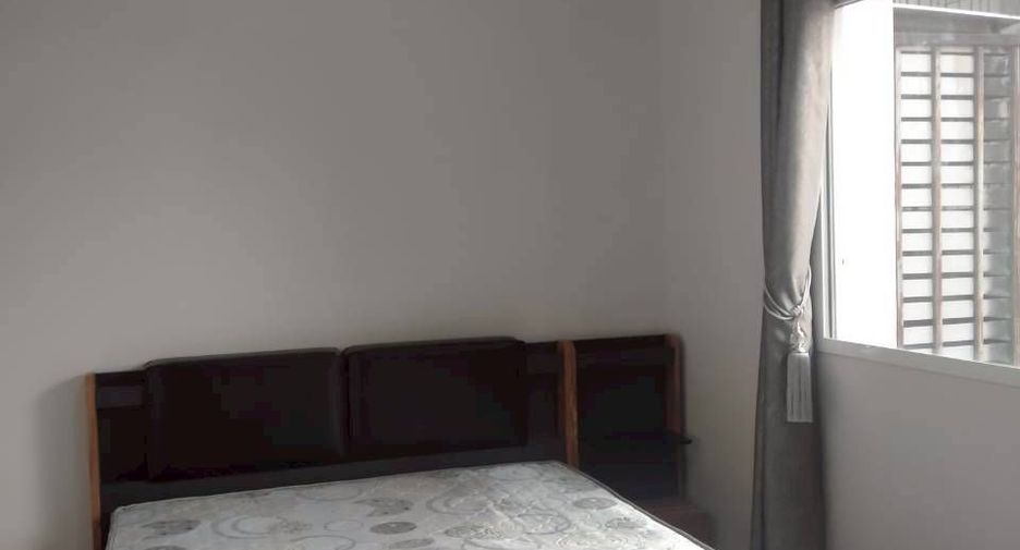 Wohnung zur Miete mit 4 Zimmer in Saphan Sung, Bangkok