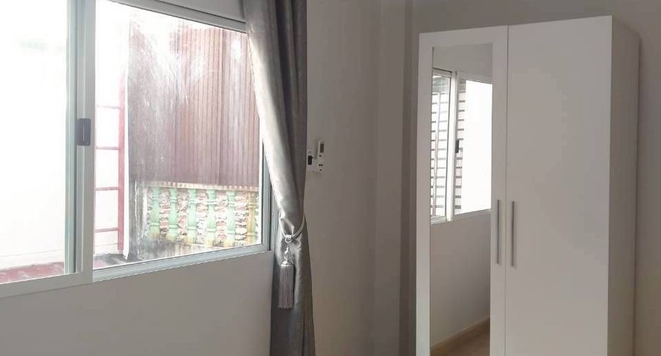 Wohnung zur Miete mit 4 Zimmer in Saphan Sung, Bangkok