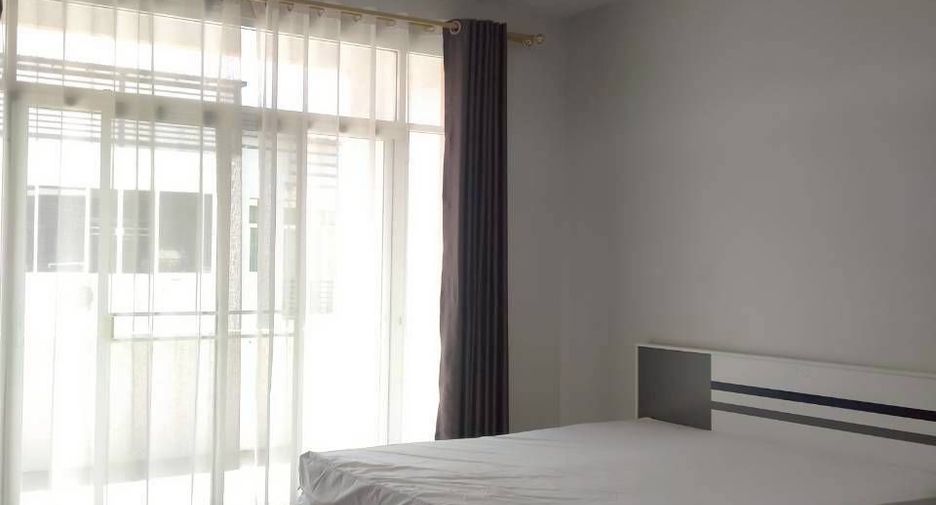 Wohnung zur Miete mit 4 Zimmer in Saphan Sung, Bangkok