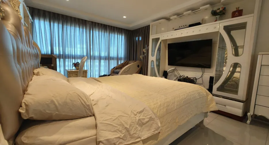 For sale 2 bedrooms condo in Bang Lamung, Chonburi