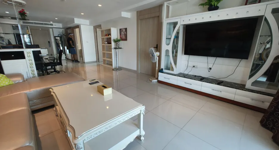 For sale 2 bedrooms condo in Bang Lamung, Chonburi
